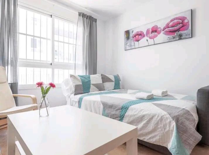 Apartamento Con Patio Y Piscina Cerca De Sevilla La Algaba Екстериор снимка
