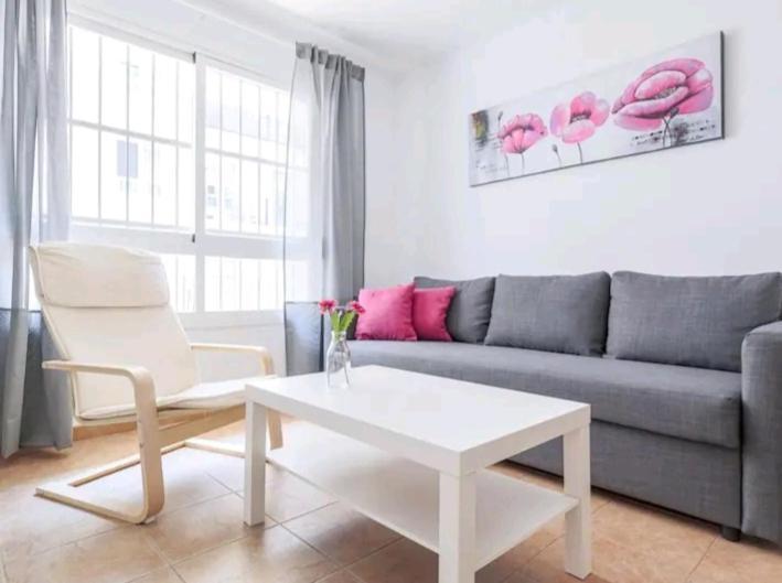 Apartamento Con Patio Y Piscina Cerca De Sevilla La Algaba Екстериор снимка