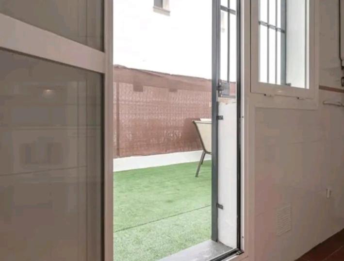 Apartamento Con Patio Y Piscina Cerca De Sevilla La Algaba Екстериор снимка